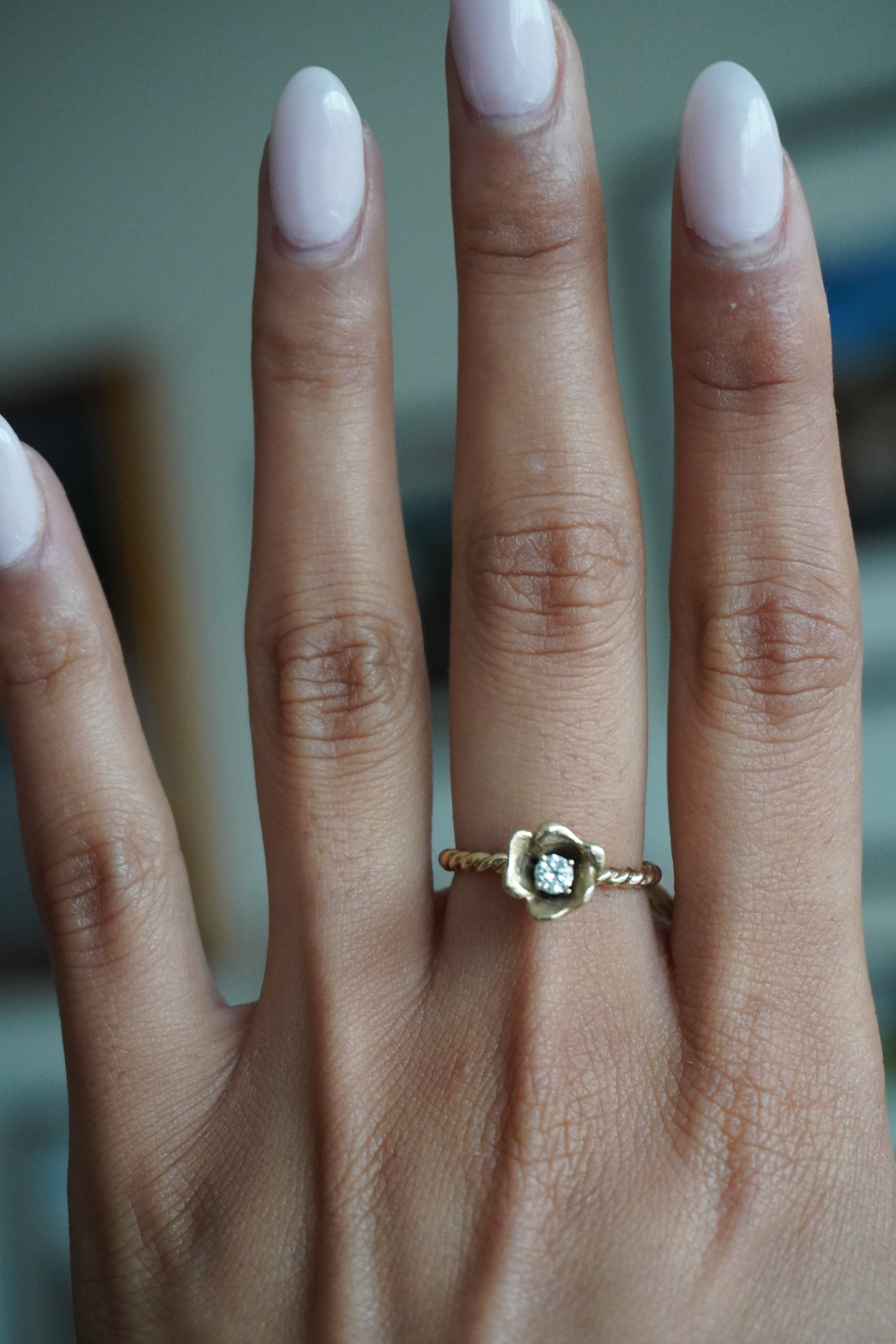 14K Yellow Gold Diamond Flower Ring Sz 6.5