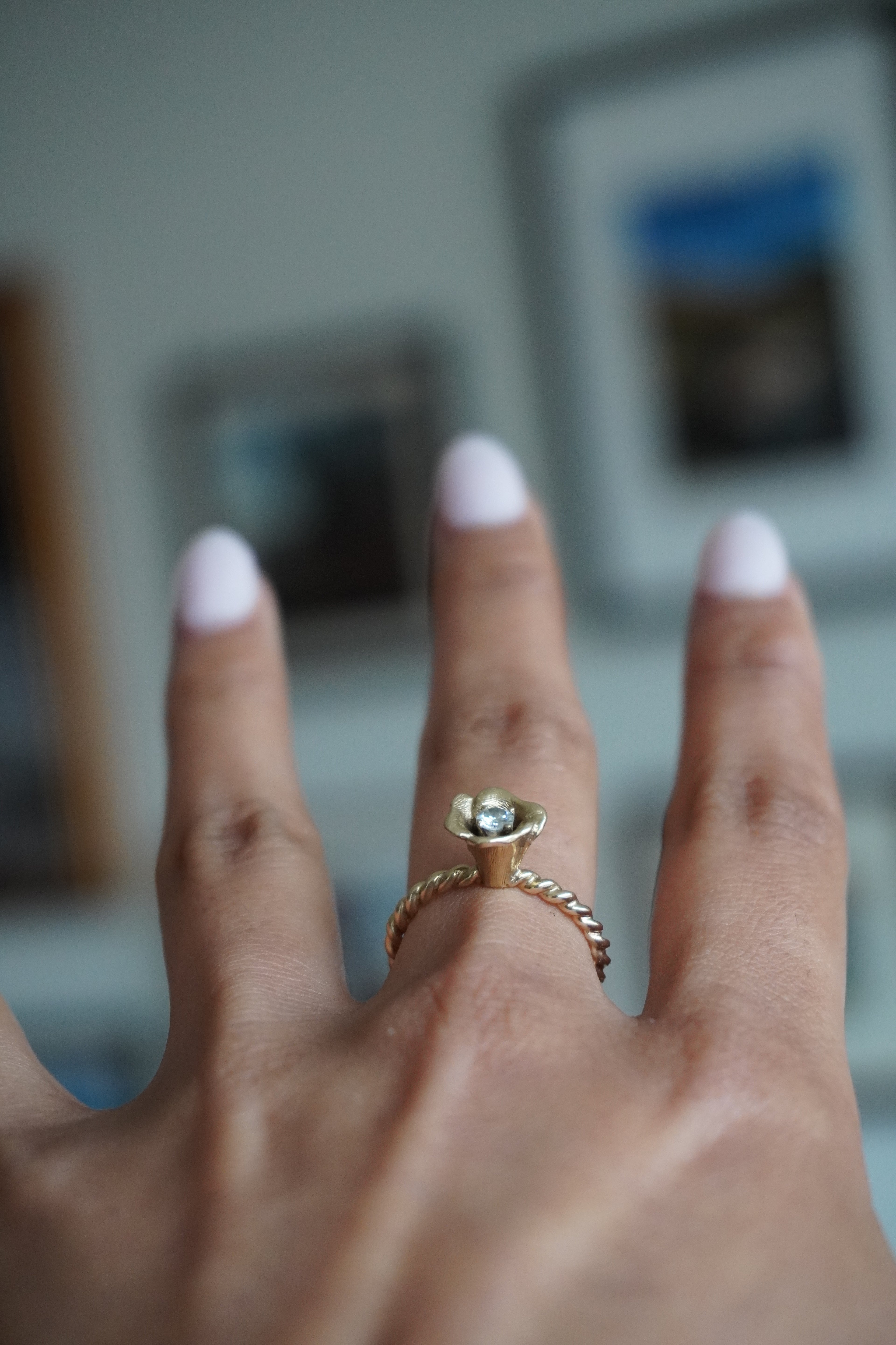 14K Yellow Gold Diamond Flower Ring Sz 6.5
