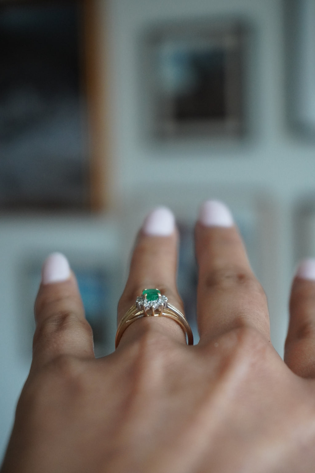 10K Yellow Gold Emerald Diamond Ring Sz 5.5