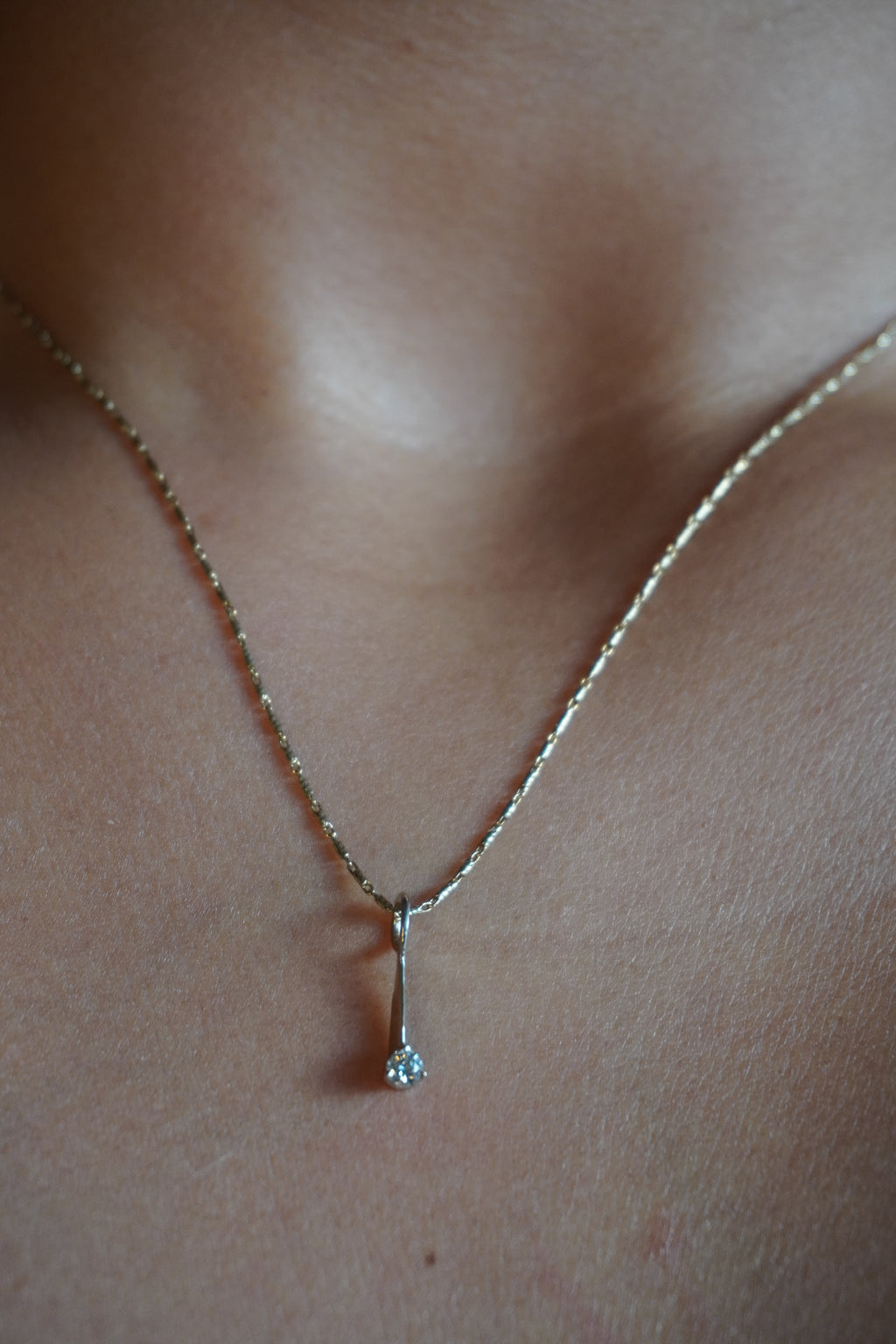 14K White Gold Diamond Pendant