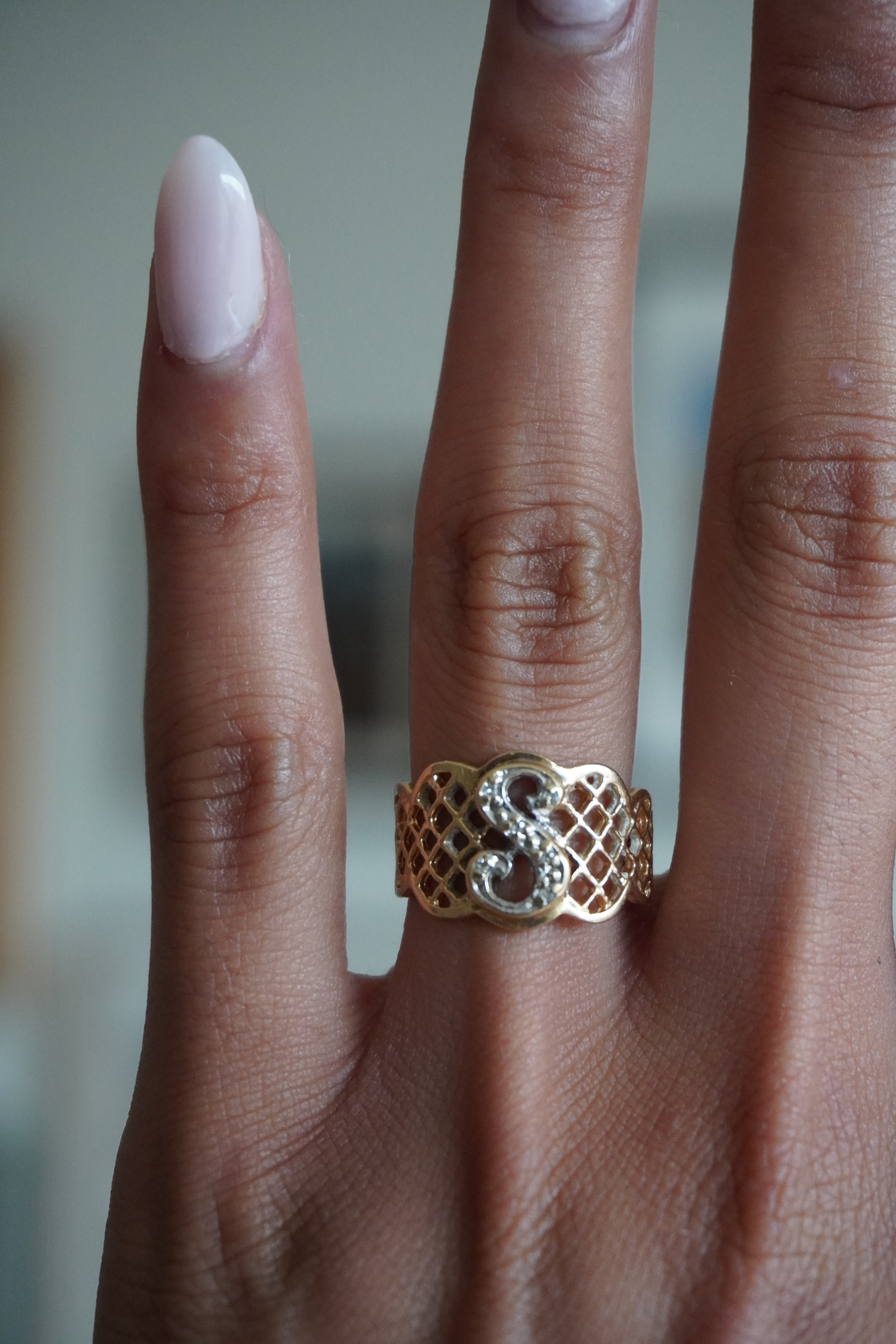 14K Two Tone Diamond "S" Initial Ring Sz 6.5