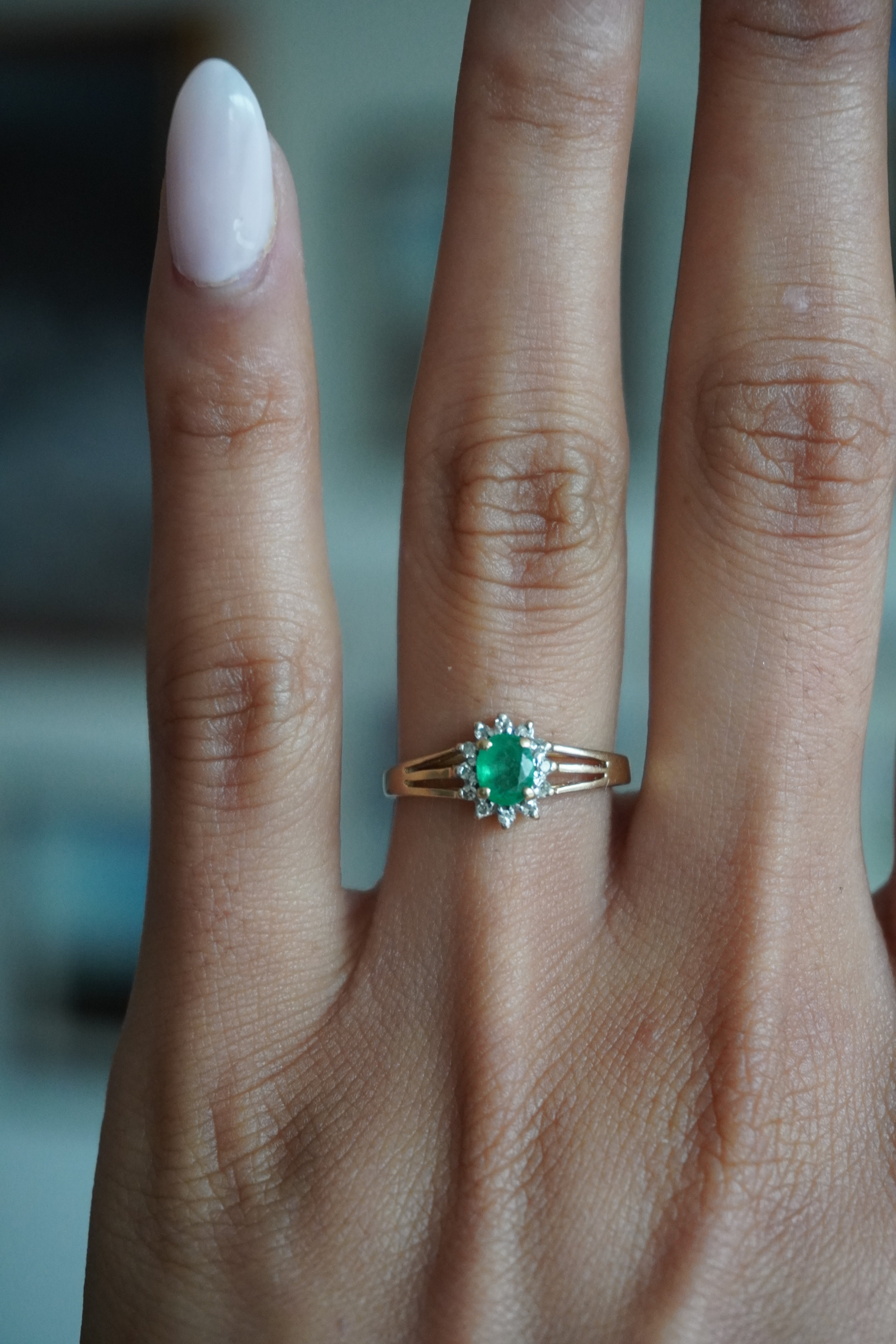 10K Yellow Gold Emerald Diamond Ring Sz 5.5