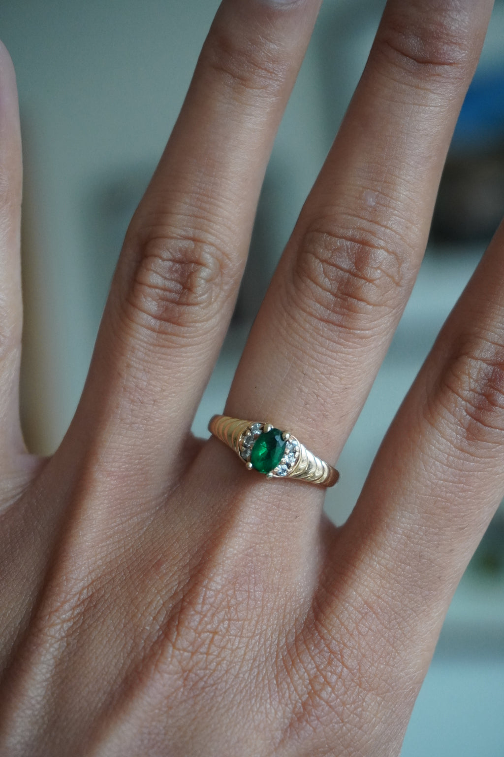 14K Yellow Gold Emerald and Diamond Ring Sz 6.5