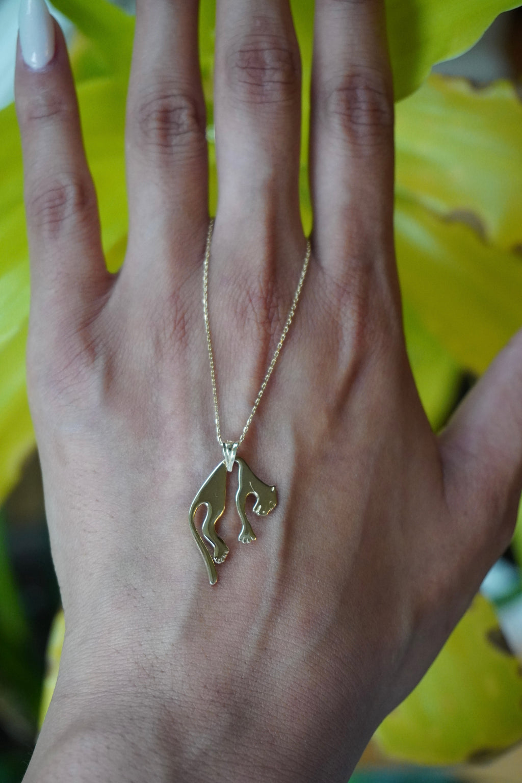14K Yellow Gold Hanging Panther Necklace 16"