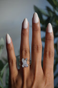14K Two Tone Intial "M" Diamond (0.20 ctw) Ring Sz 5.75 (3.84 g)