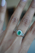 14K Yellow Gold Oval Emerald (.64 ct) Diamond (.30 cttw, I) Sz 6.5