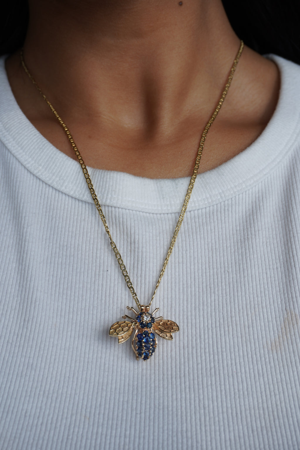 14K Yellow Gold Sapphire (1.8 ctw) Diamond (.14 ctw) Bee Pendant/Brooch