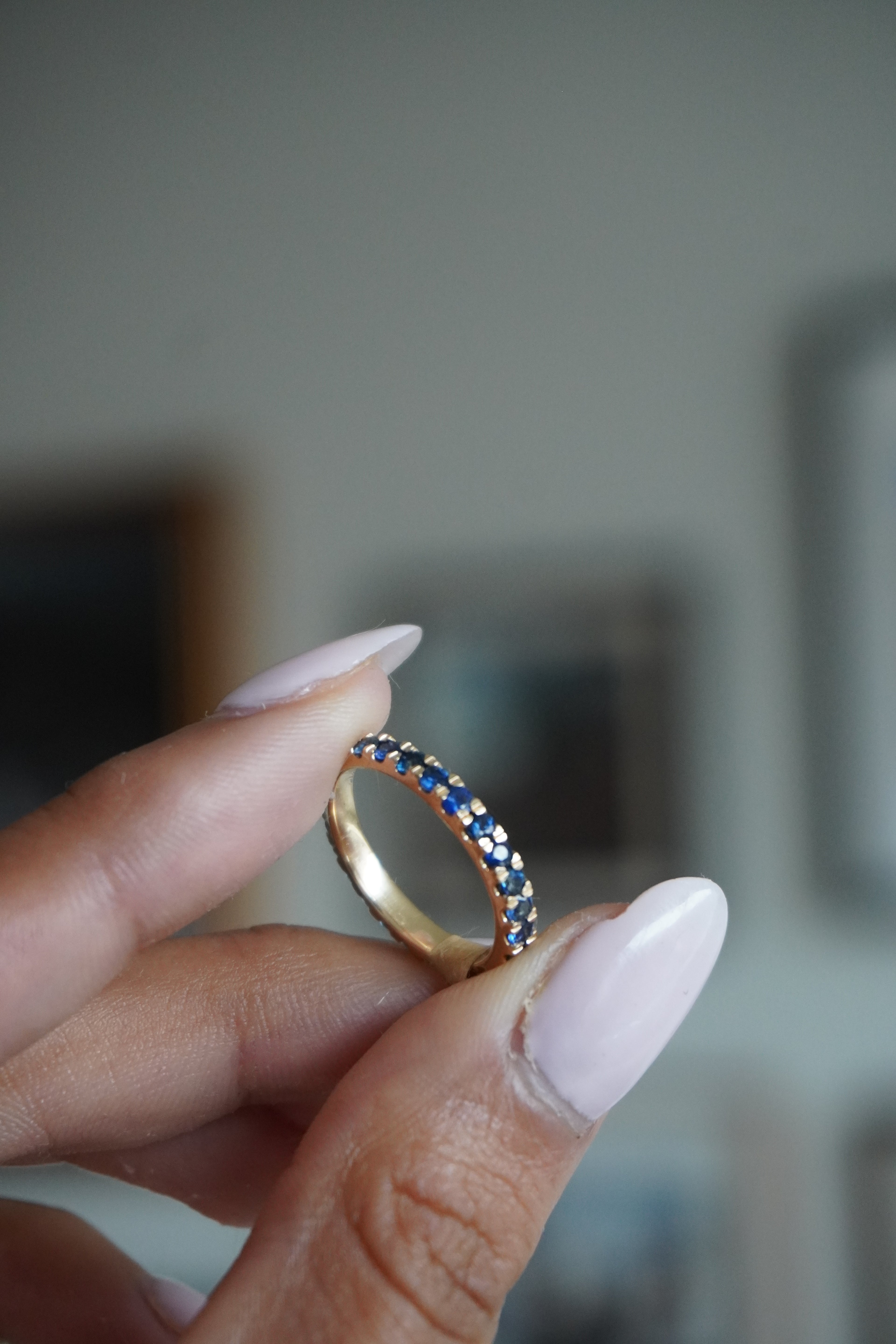 14K Yellow Gold Sapphire Eternity Band Sz 5.75