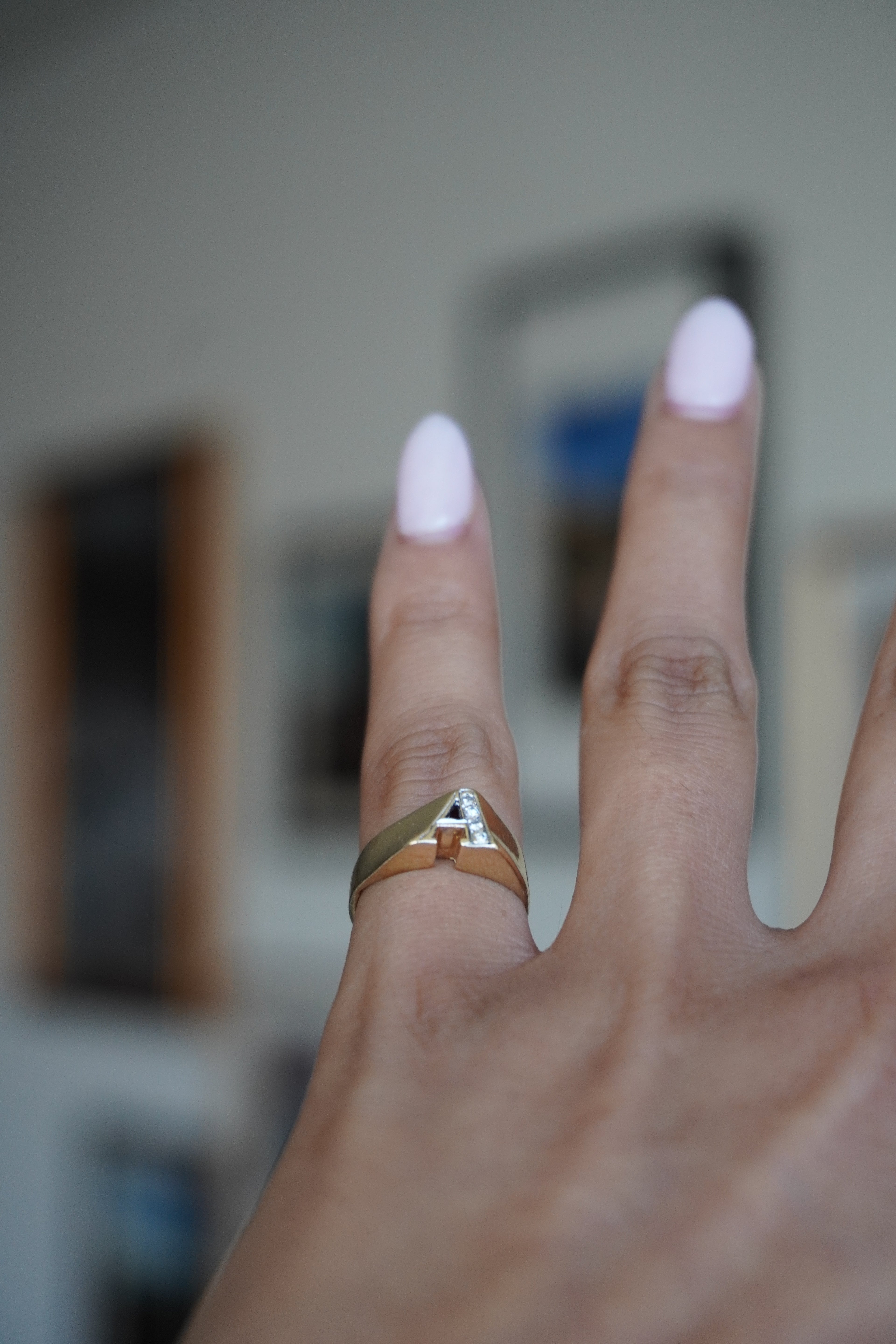 14K Yellow Gold Initial 'A' Diamond Ring Sz 3.25