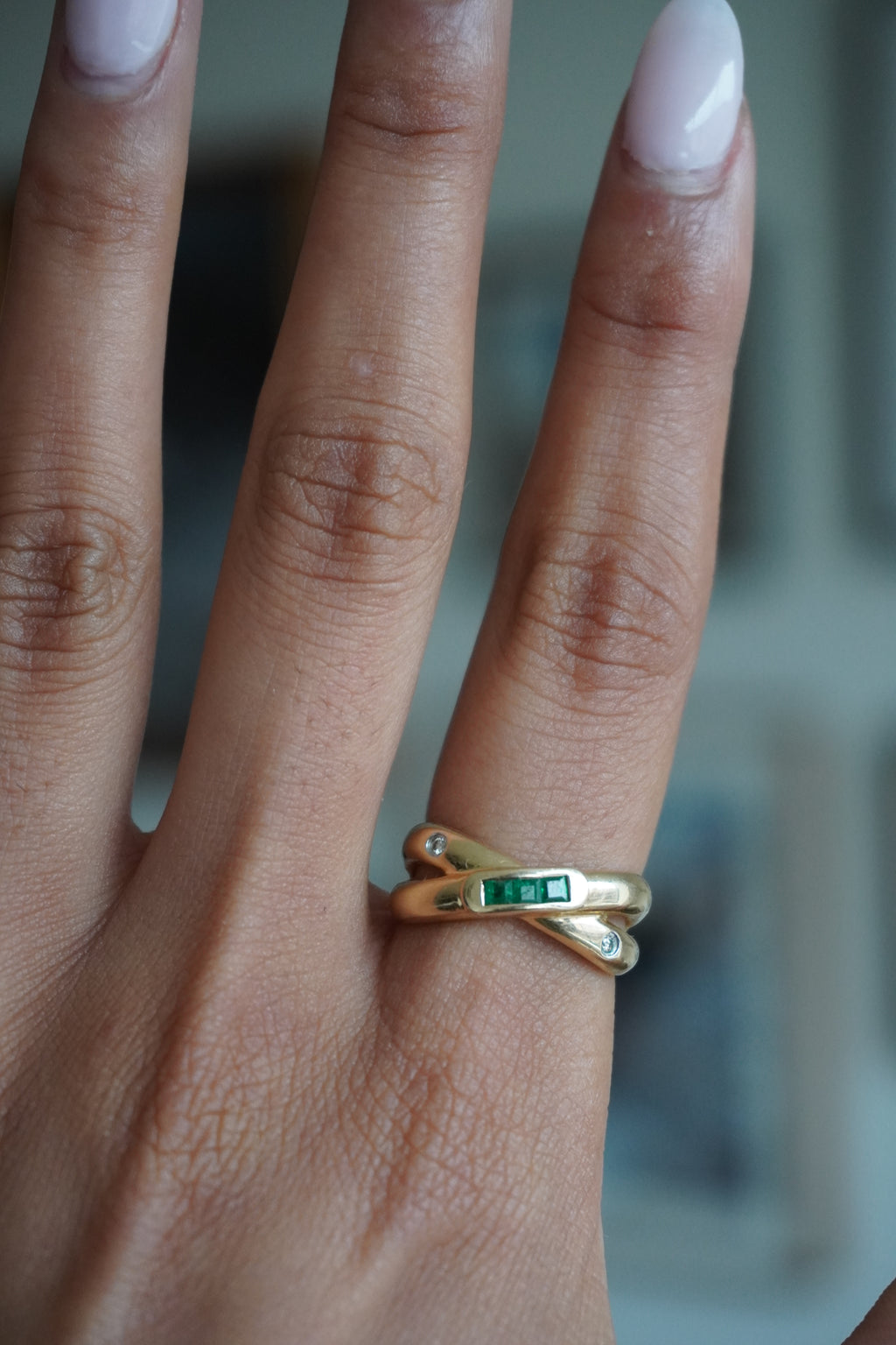 14K Yellow Gold Emerald Diamond Crossover Ring Sz 6