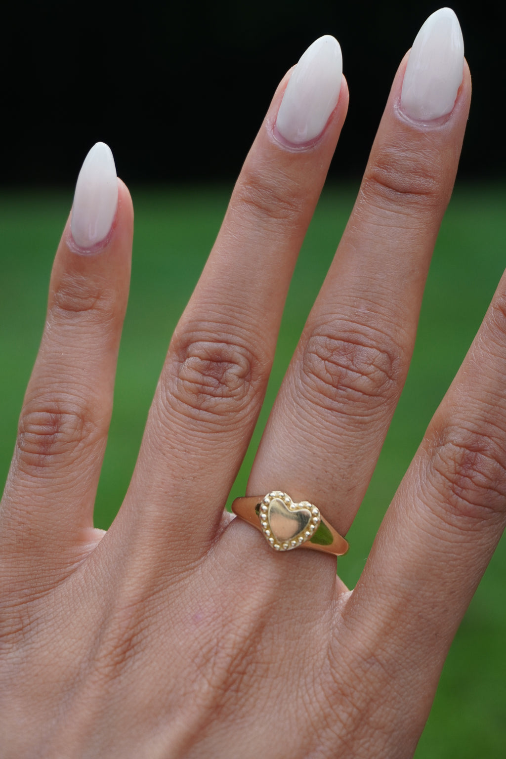 14K Yellow Gold Heart Signet Ring Sz 6 (3.4 grams)