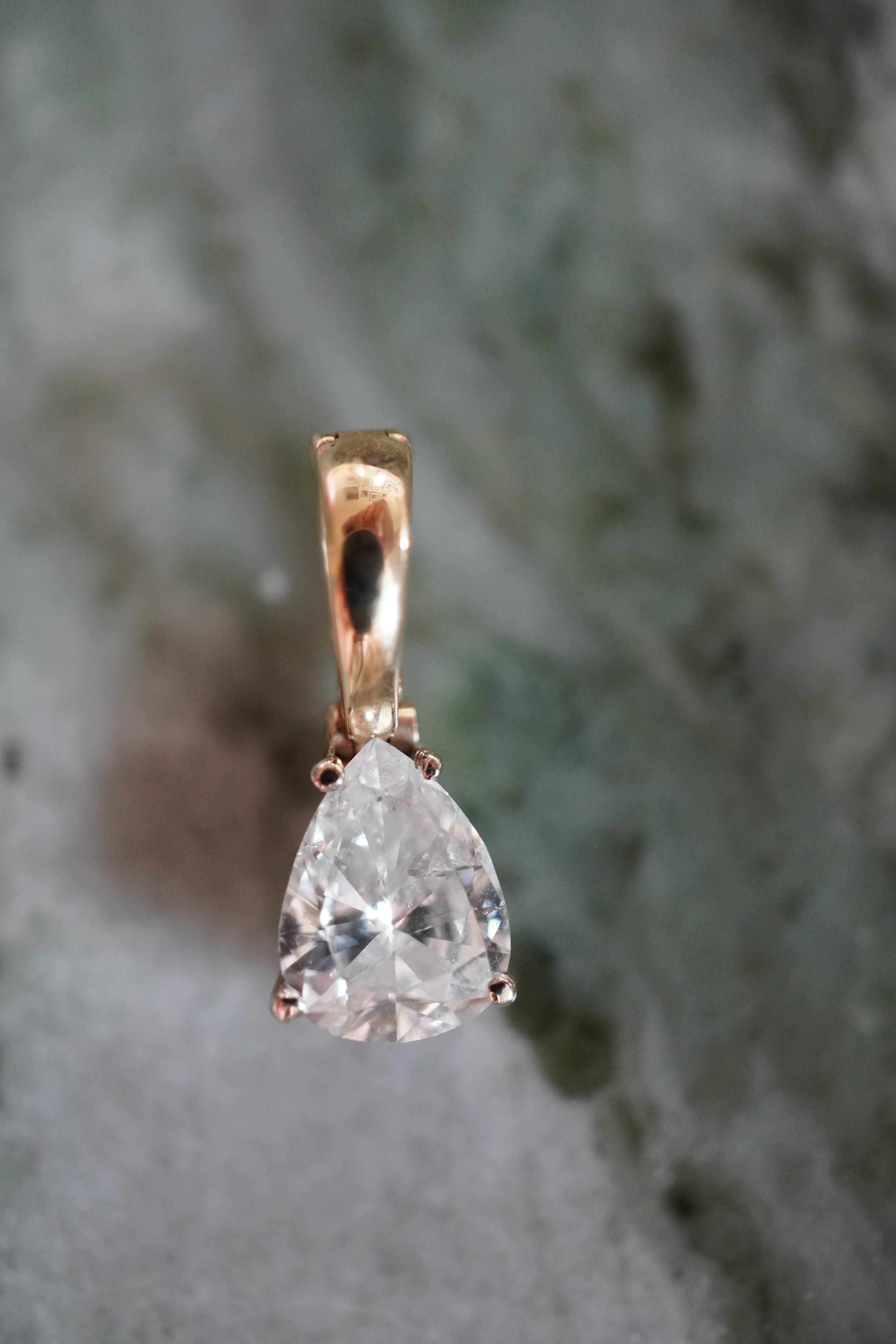 14K Natural Pear Cut Diamond (~1.25 tcw) Pendant