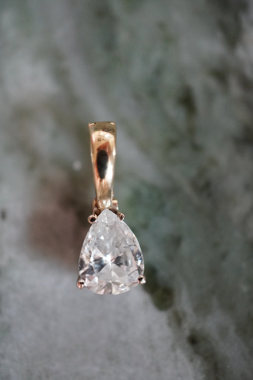 14K Natural Pear Cut Diamond (~1.25 tcw) Pendant