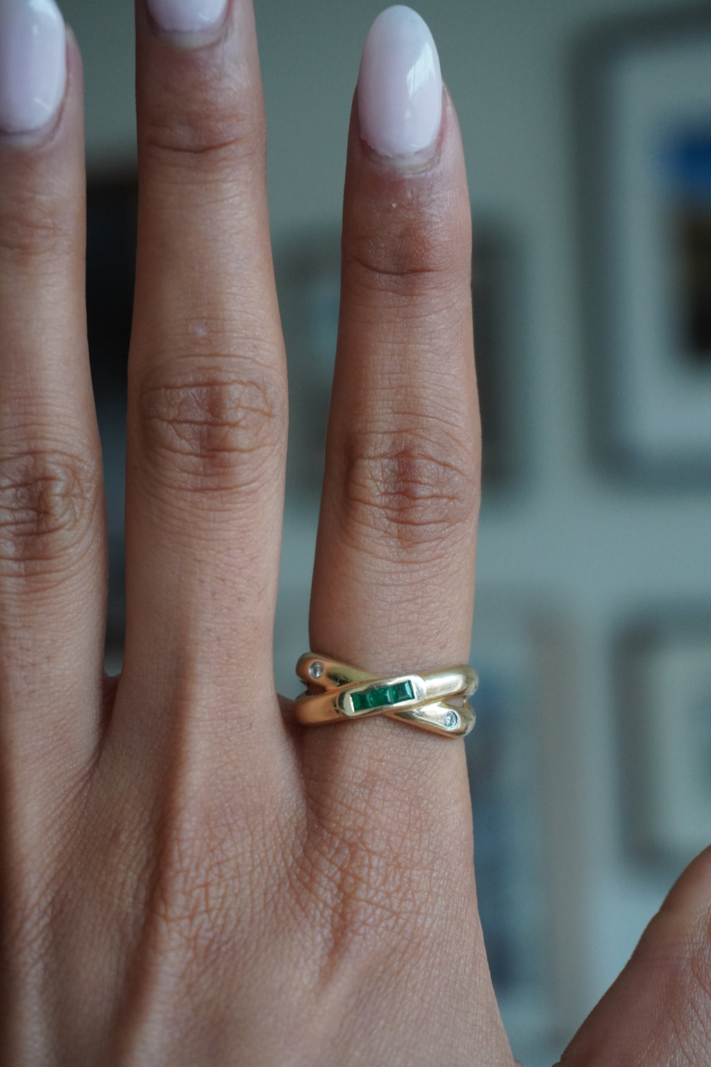 14K Yellow Gold Emerald Diamond Crossover Ring Sz 6