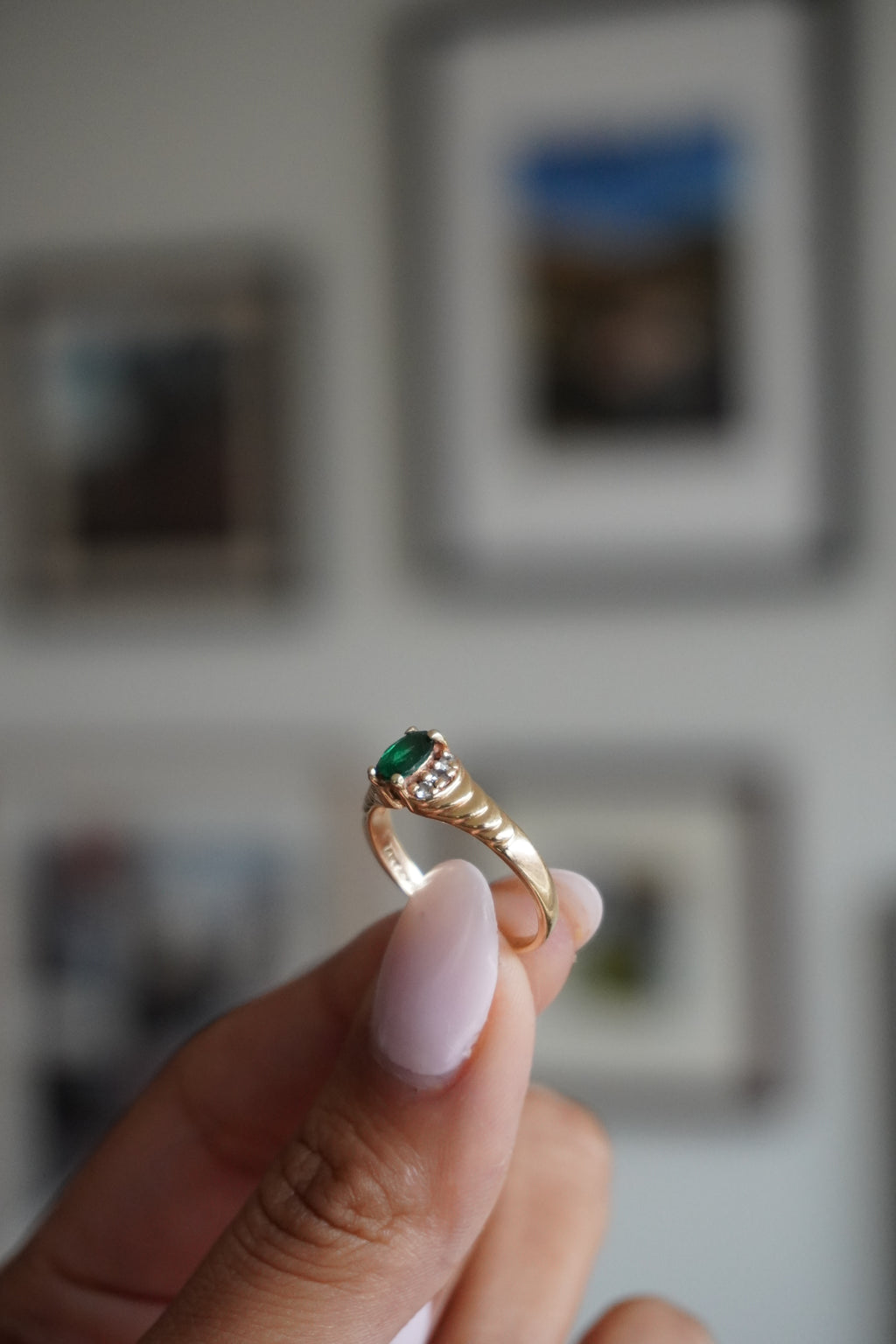 14K Yellow Gold Emerald and Diamond Ring Sz 6.5