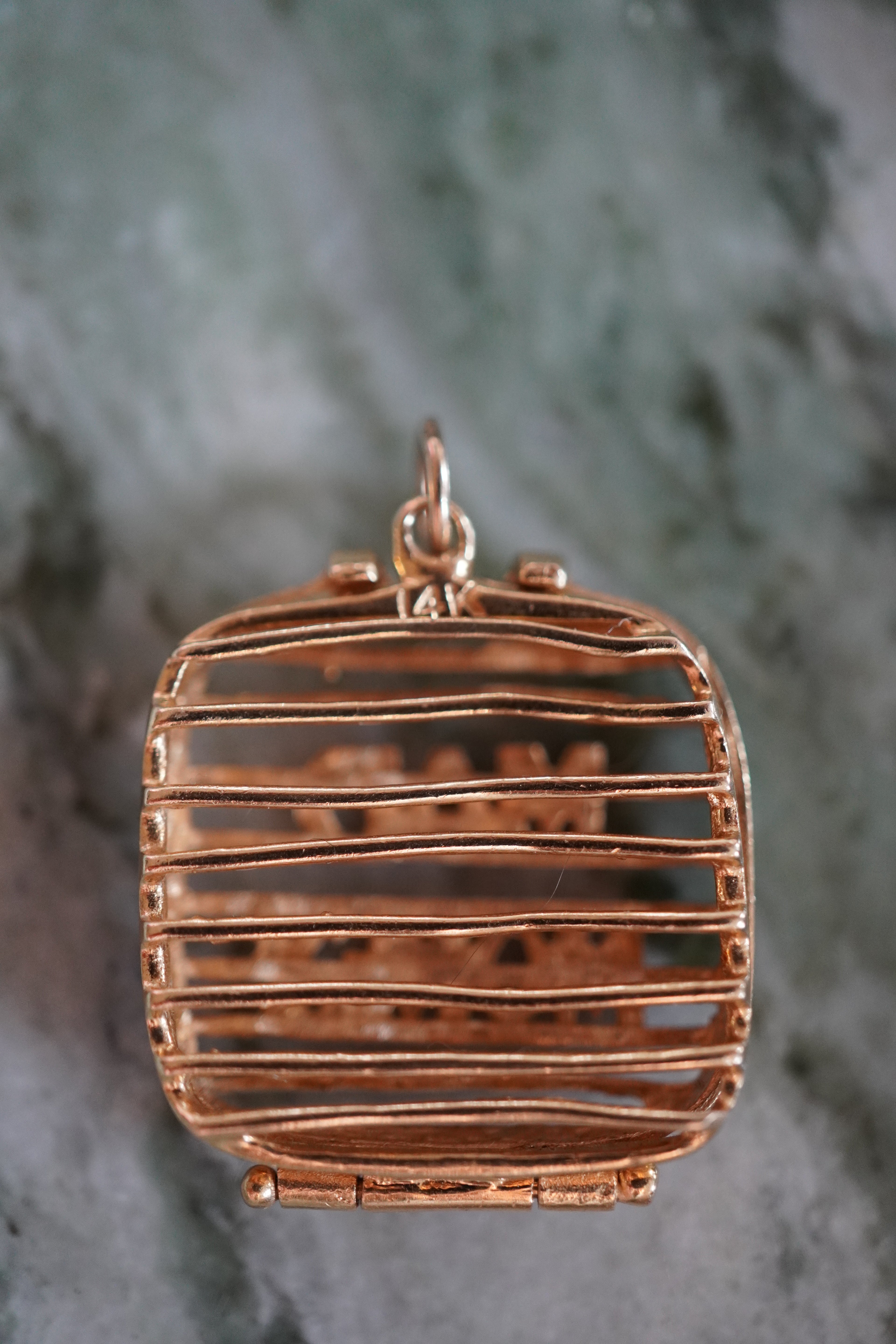 14K Yellow Gold Mad Money Suitcase Pendant