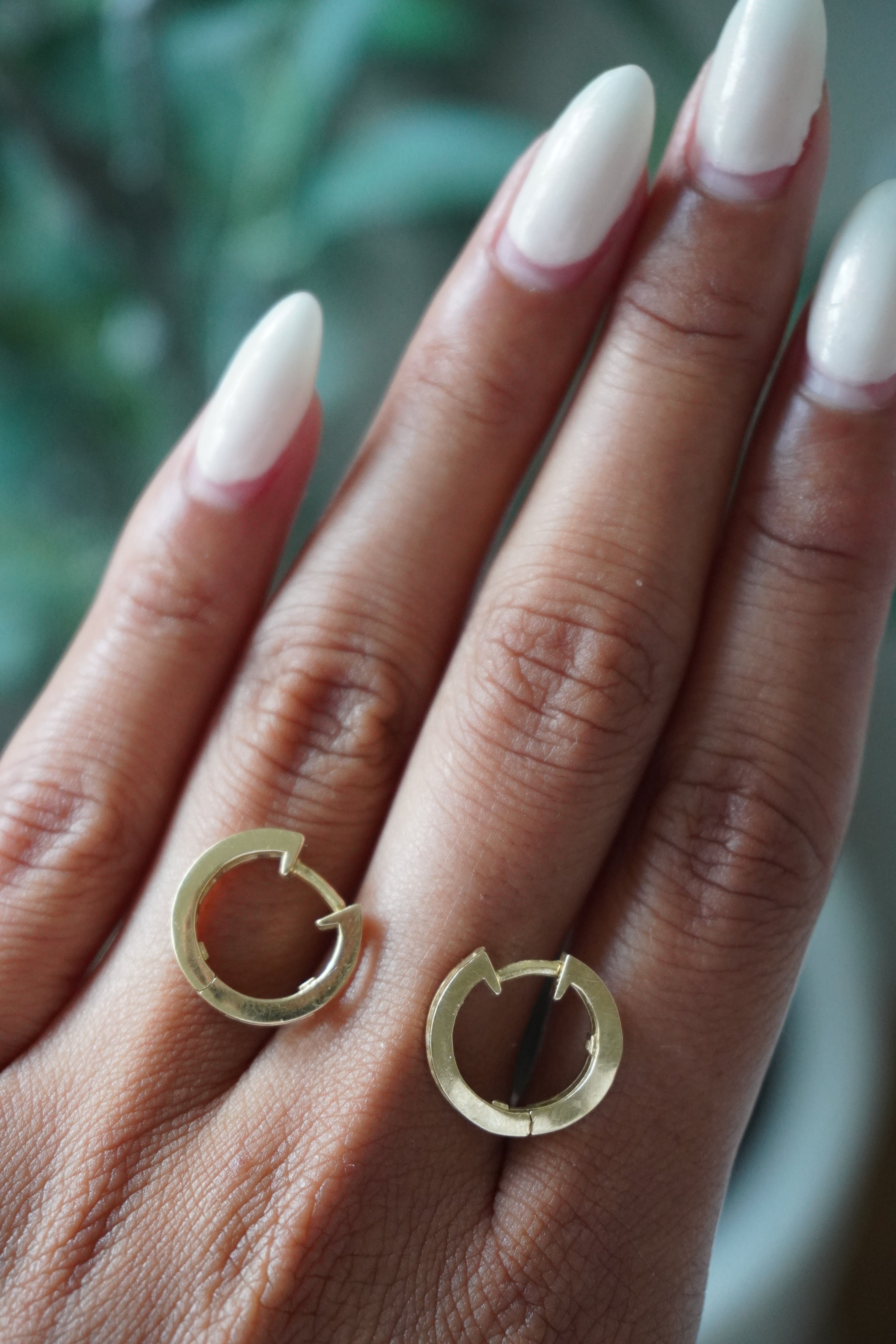 14K Yellow Gold Channel-Set Diamond Huggies (3g)