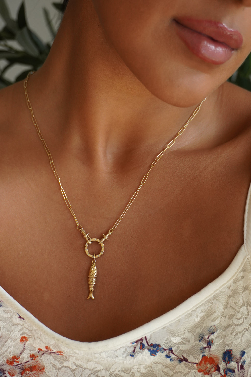 14K Yellow Gold Articulated Fish Pendant (2.1 g)