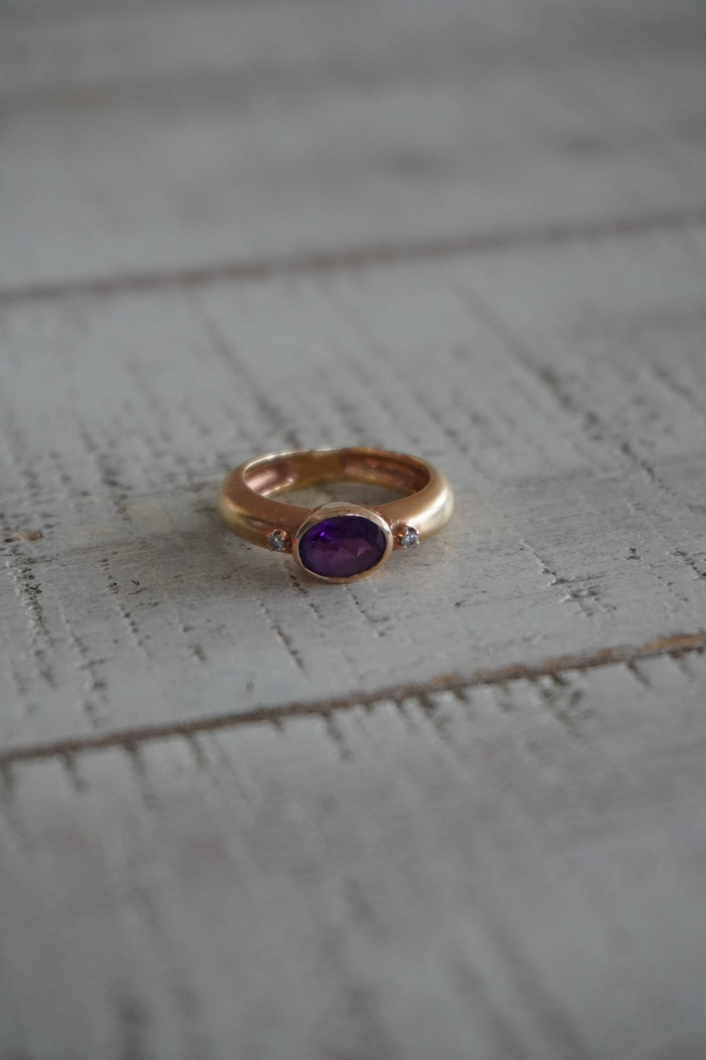 14K Yellow Gold Diamond Amethyst (~1.00 ctw) Dome Ring with Matte Finish Sz 6.25 (4.8 grams)