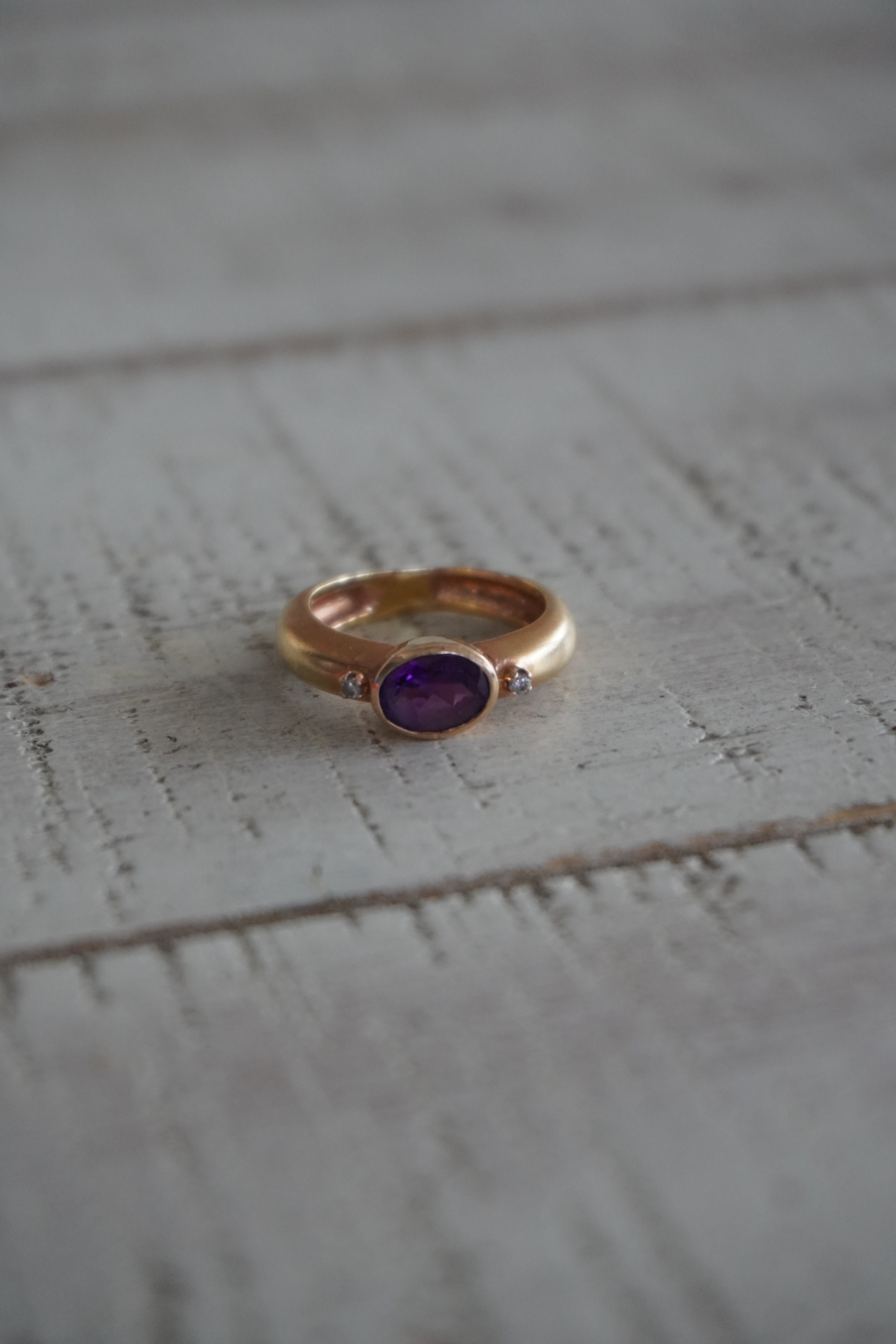 14K Yellow Gold Diamond Amethyst (~1.00 ctw) Dome Ring with Matte Finish Sz 6.25 (4.8 grams)