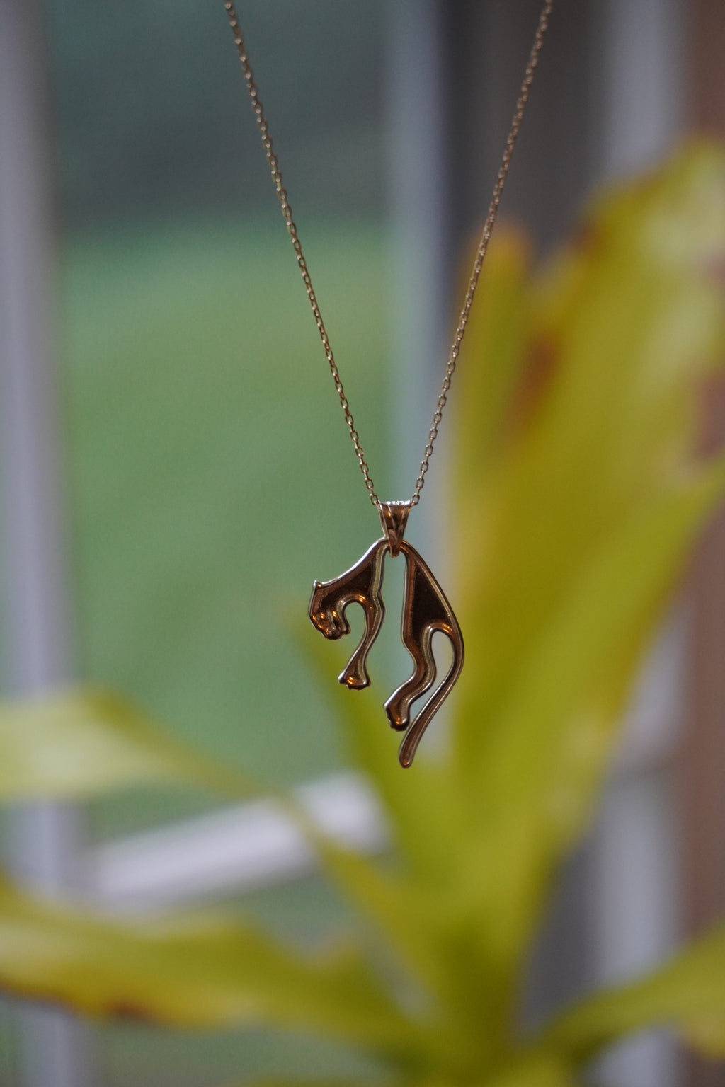 14K Yellow Gold Hanging Panther Necklace 16"