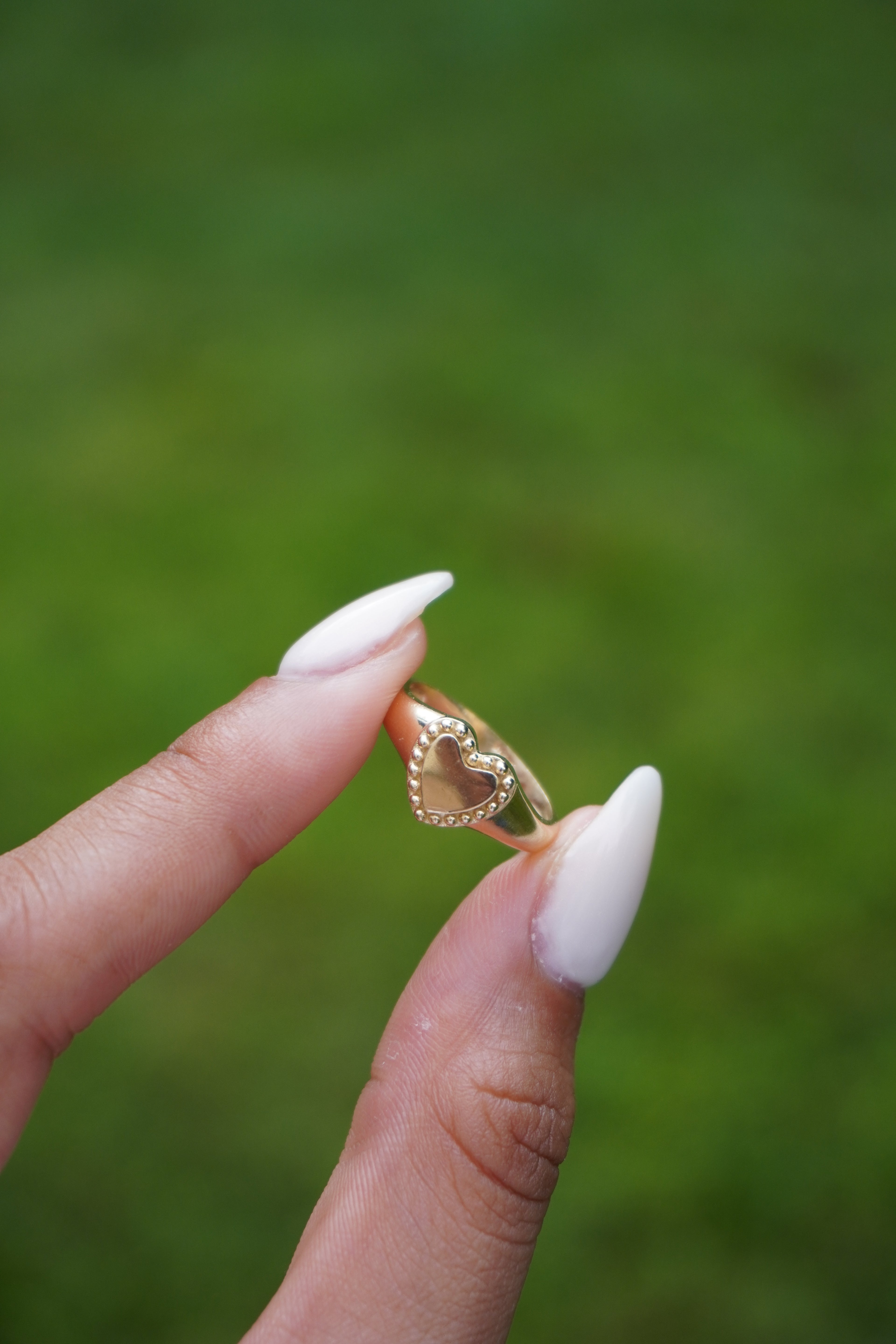 14K Yellow Gold Heart Signet Ring Sz 6 (3.4 grams)