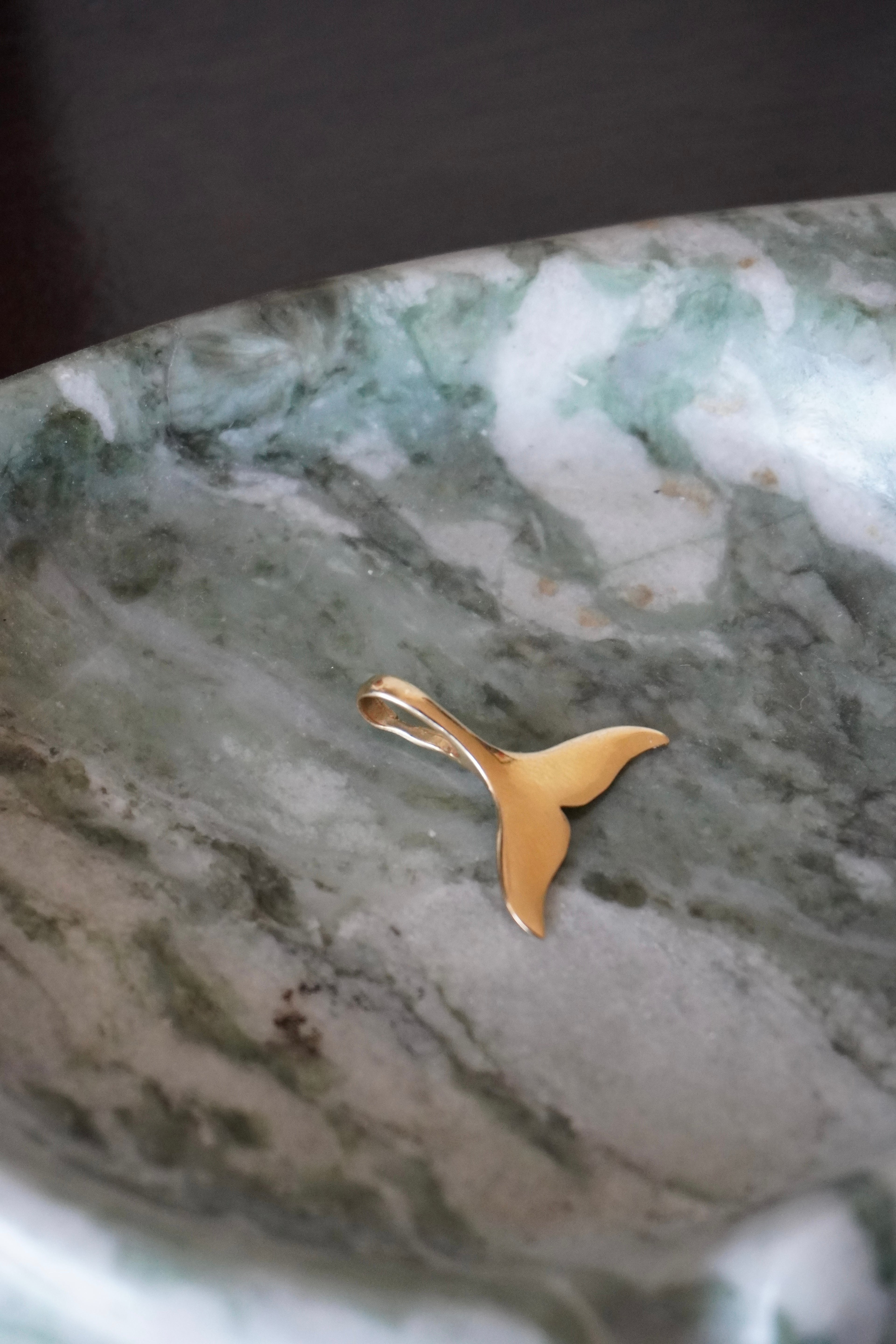 14K Yellow Gold Whale Tail Pendant ~1"