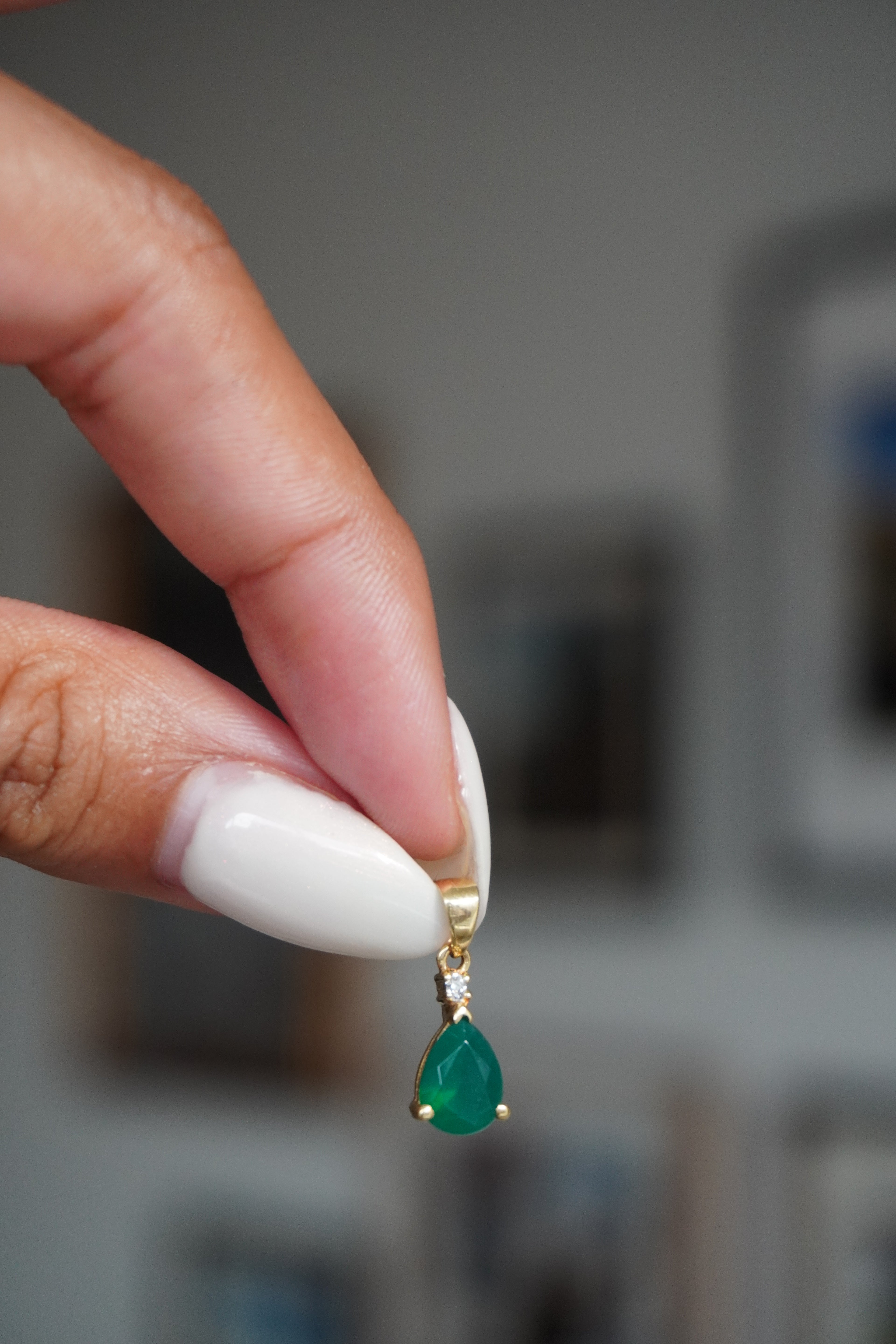 18K Yellow Gold Emerald Diamond Pendant