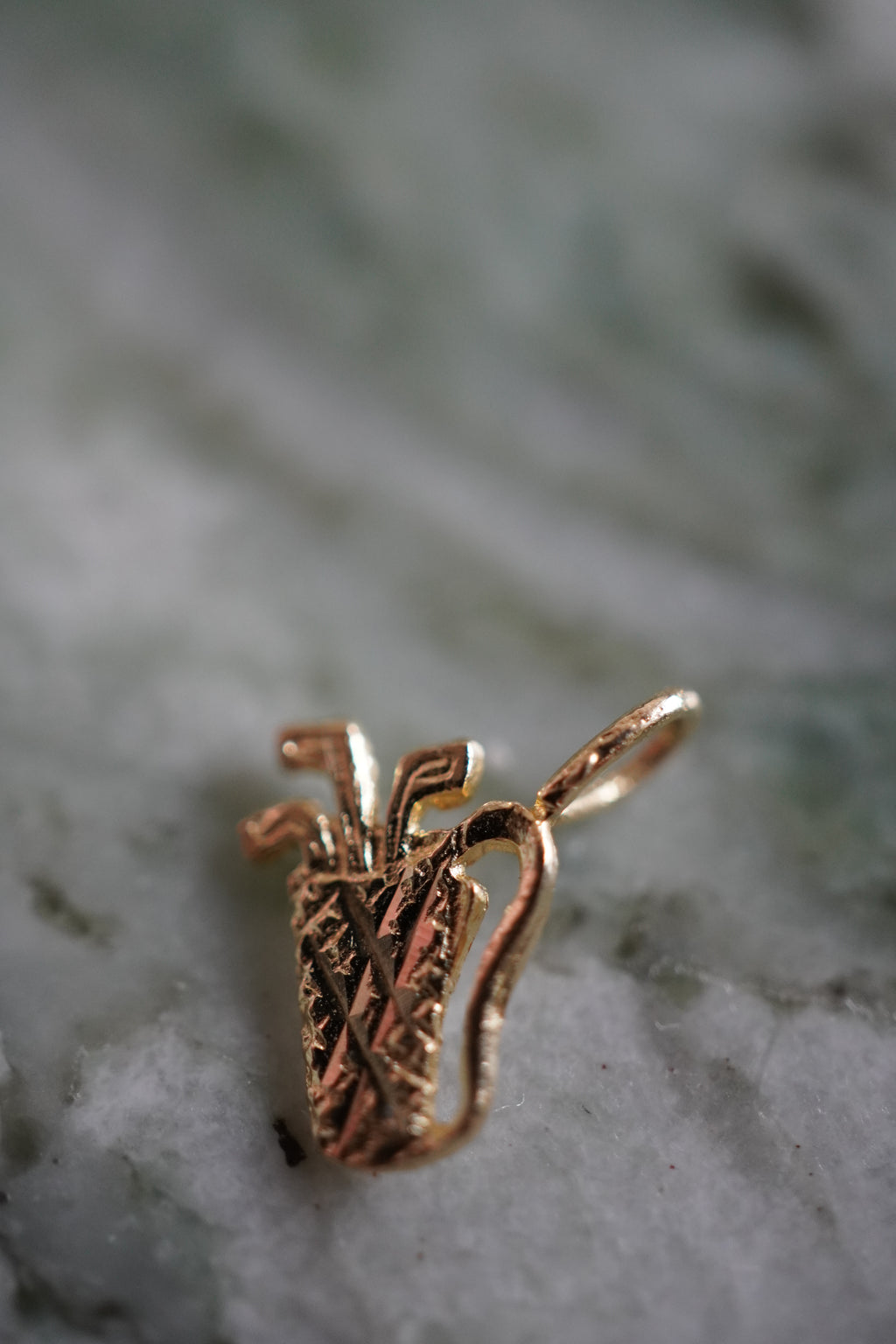 14K Yellow Gold Golf Pendant