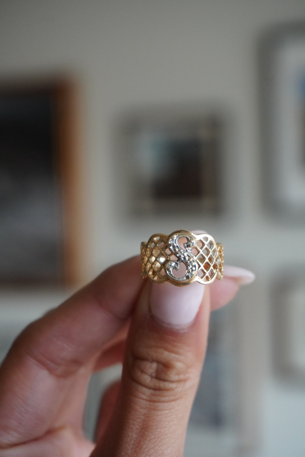 14K Two Tone Diamond "S" Initial Ring Sz 6.5