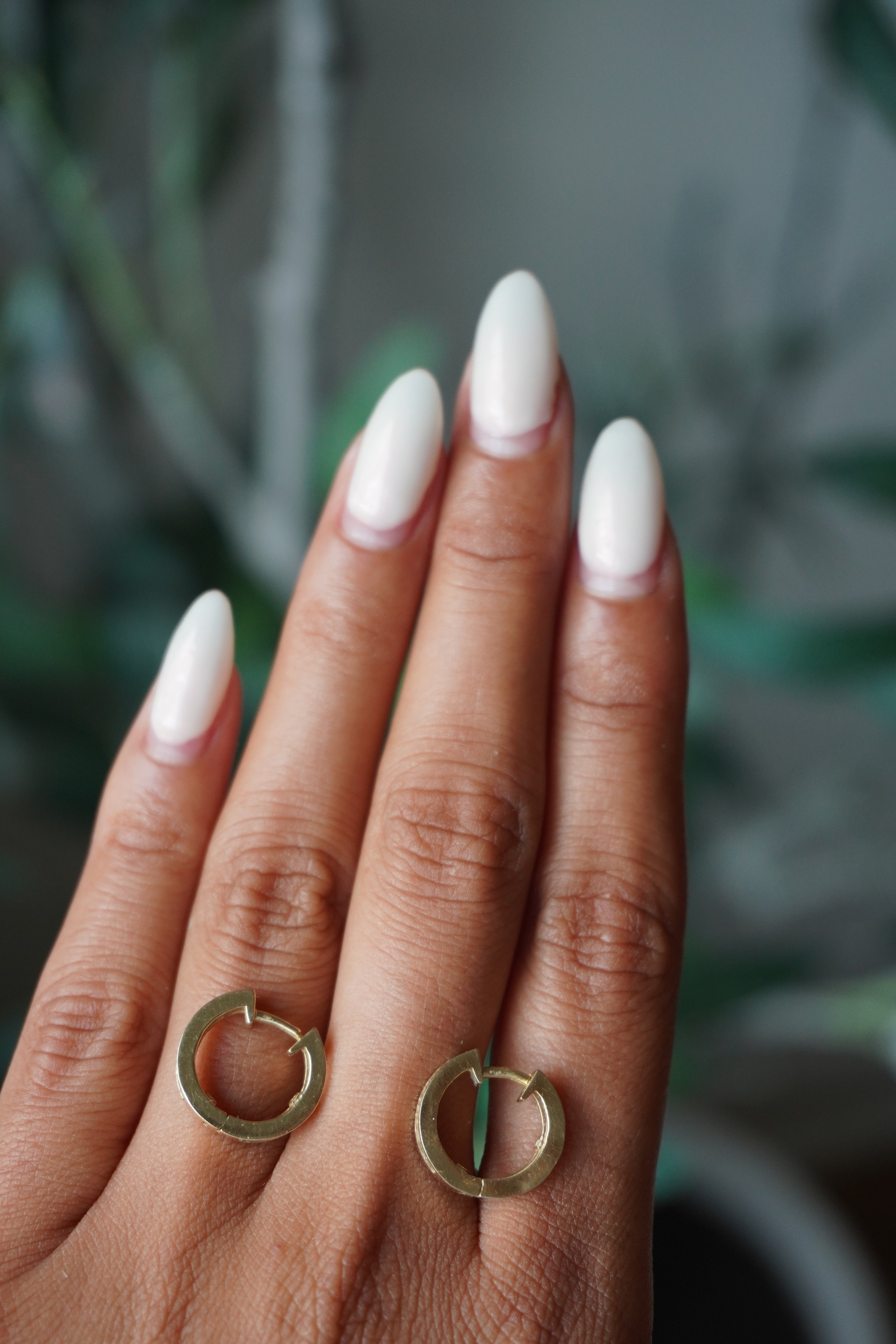 14K Yellow Gold Channel-Set Diamond Huggies (3g)
