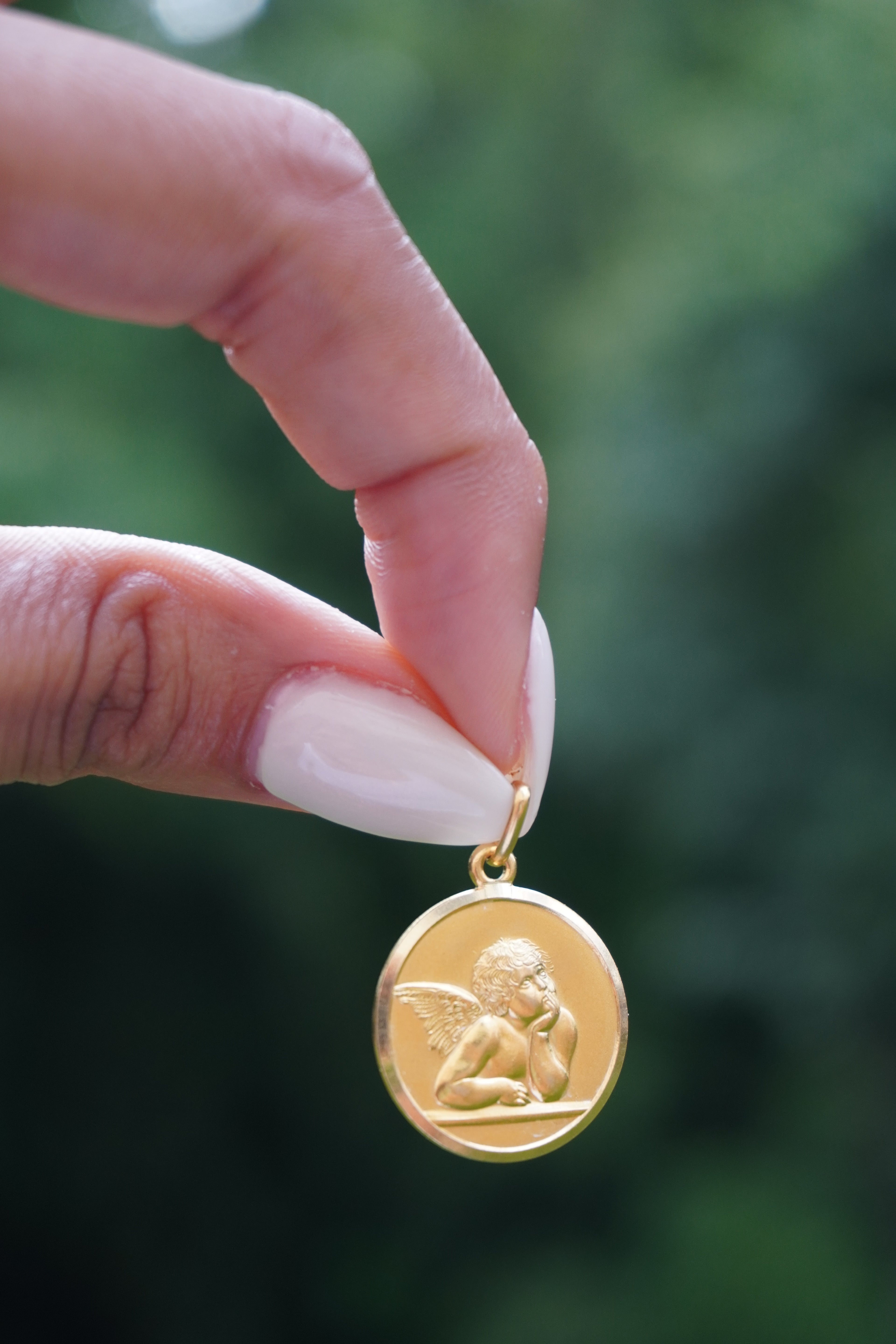 18K Italian Cherub Pendant .47" (4.4 grams)