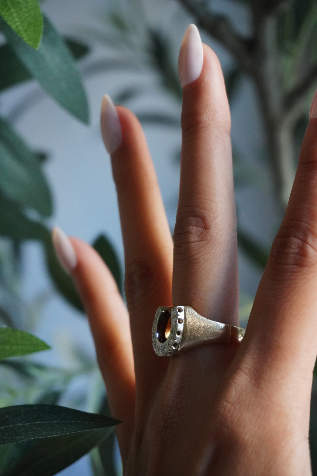14K Yellow Gold Horseshoe Diamond (~0.30 ctw) Ring Sz 9 (7.8 g)