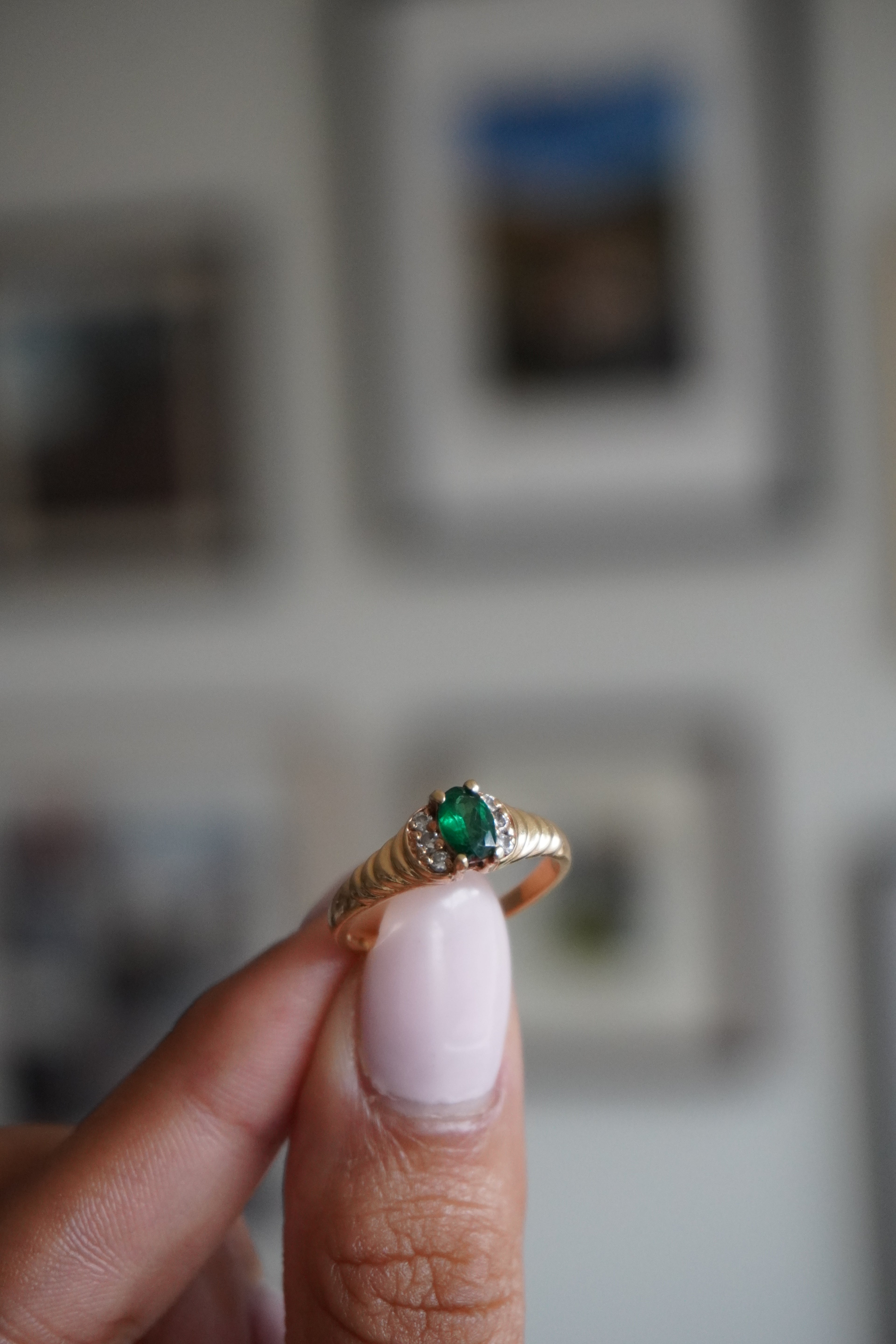 14K Yellow Gold Emerald and Diamond Ring Sz 6.5